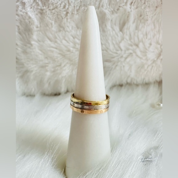 Tricolor Ring. 💛 Real 18(18k) Karat Solid Gold Jewelry - Picture 3 of 8